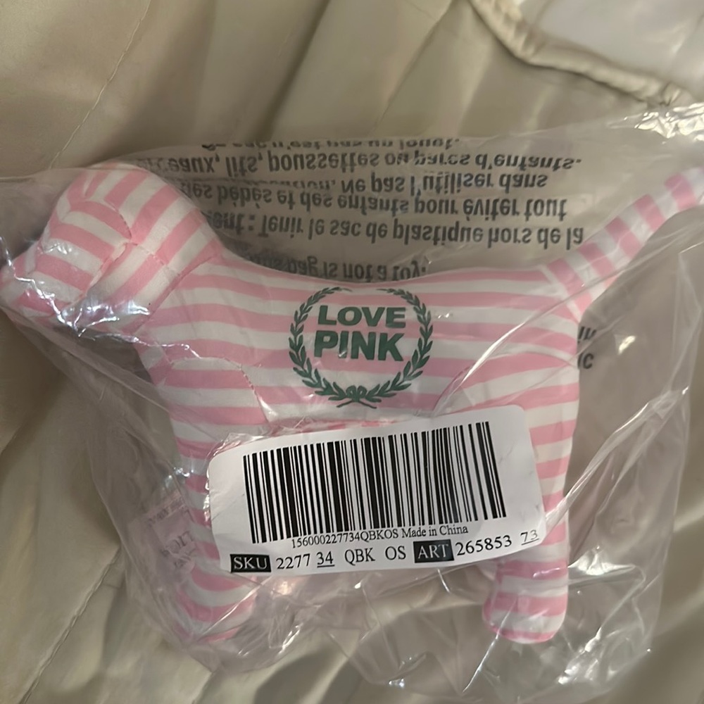 love pink Victoria secret dog